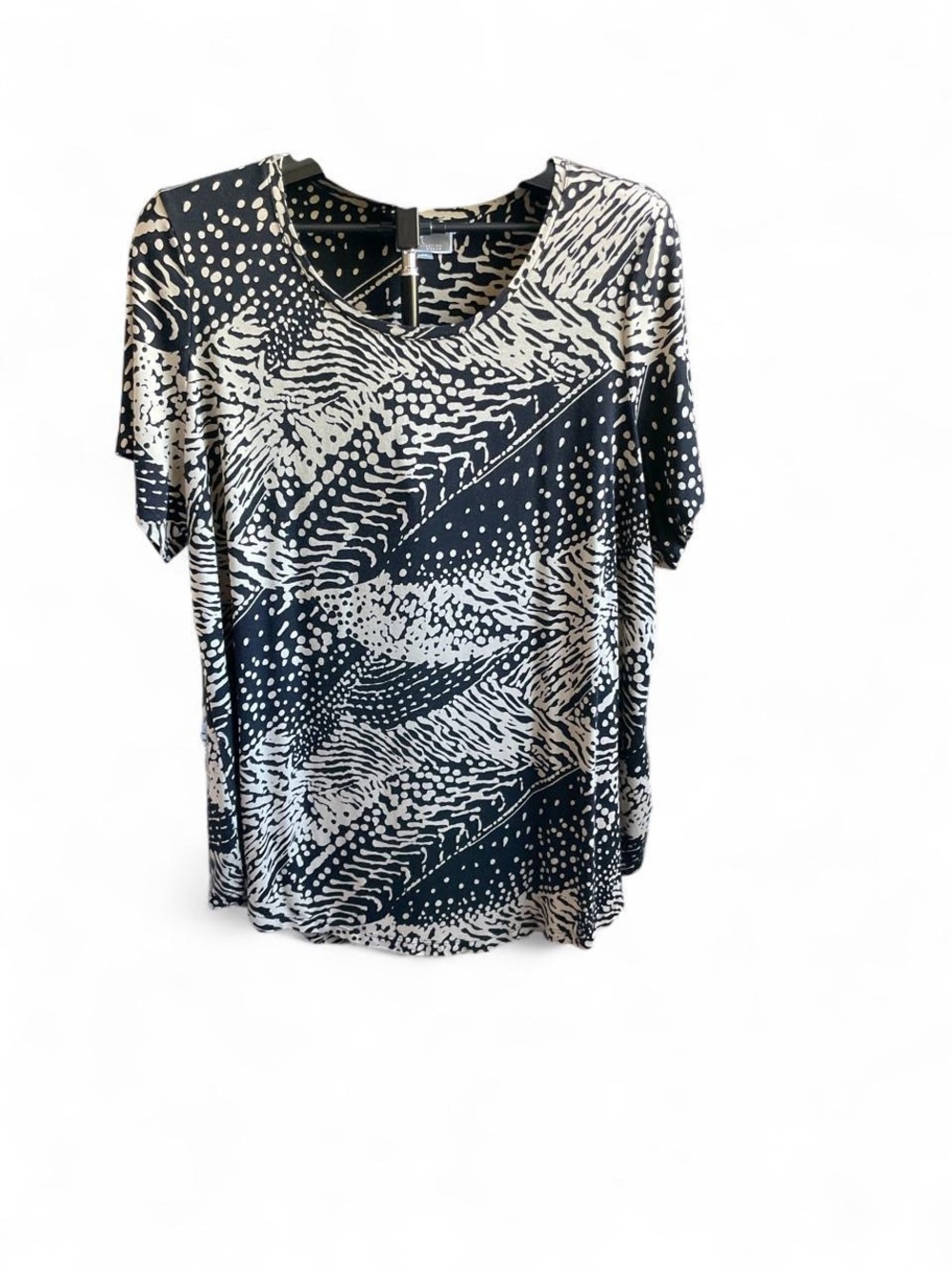JM Collection Black and Cream Printed Short Sleeve V-Neck Top